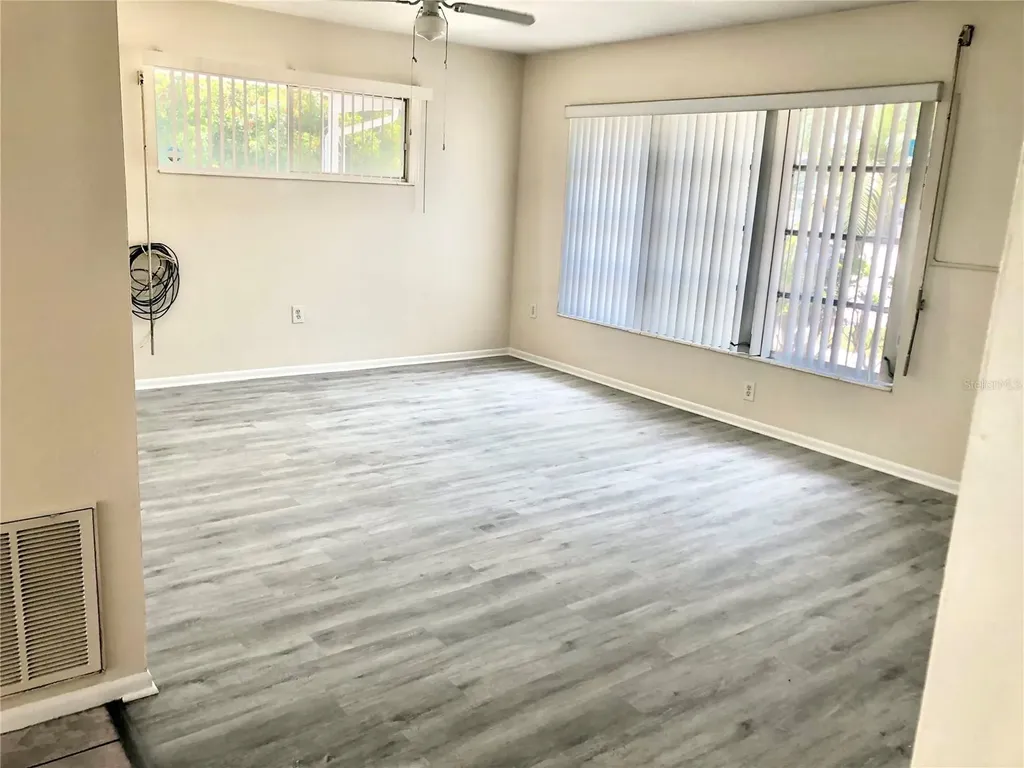 804 67th Avenue Terrace W Bradenton FL 34207
