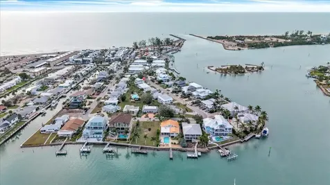 904 Inlet Circle Venice FL 34285
