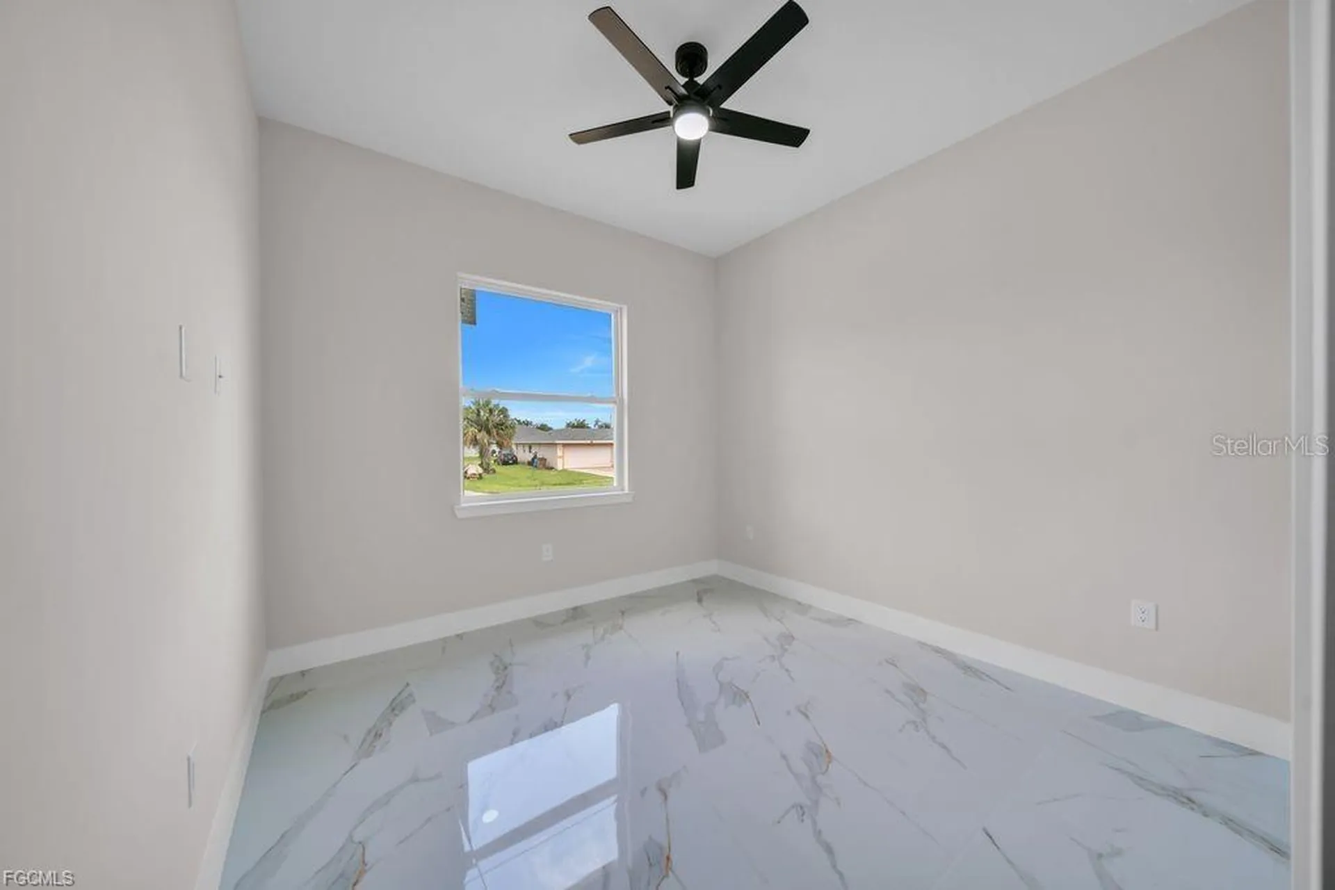 4648/4650 Leonard Boulevard S Lehigh Acres FL 33973