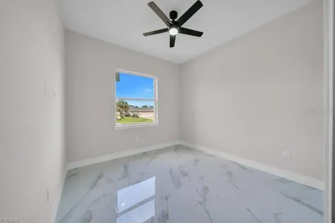 4648/4650 Leonard Boulevard S Lehigh Acres FL 33973
