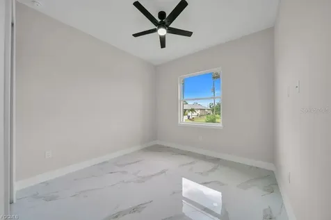 4648/4650 Leonard Boulevard S Lehigh Acres FL 33973