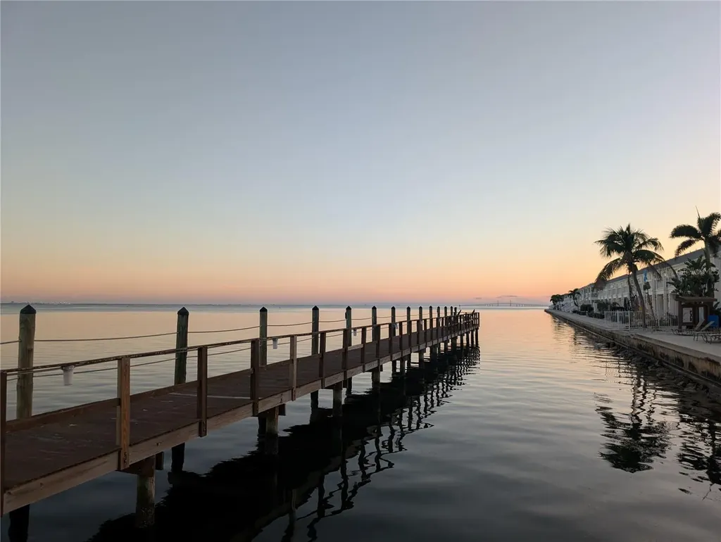 4957 Cobia Drive SE St Petersburg FL 33705