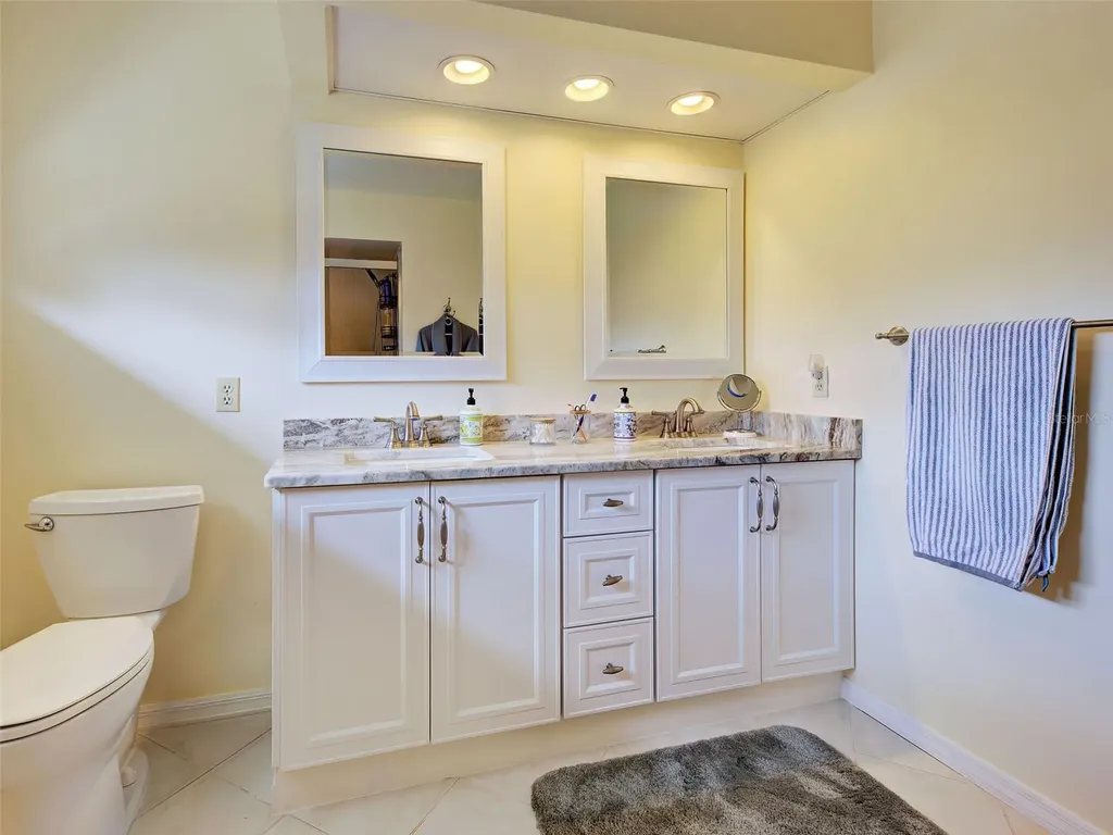 166 Southampton Place S Venice FL 34293