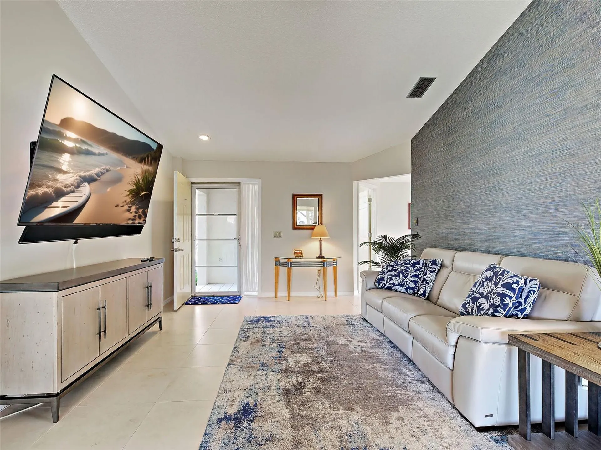 166 Southampton Place S Venice FL 34293