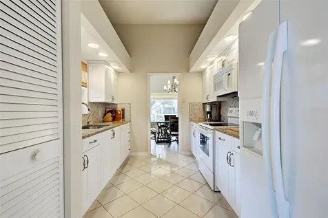 166 Southampton Place S Venice FL 34293
