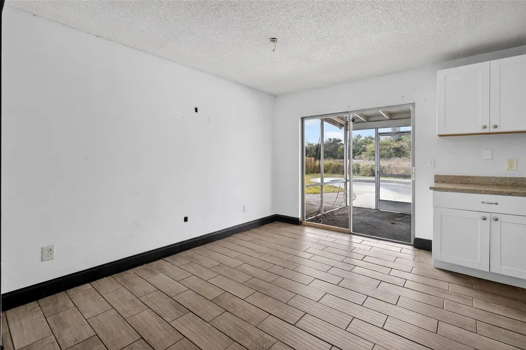 4534 Lemans Drive Orlando FL 32808