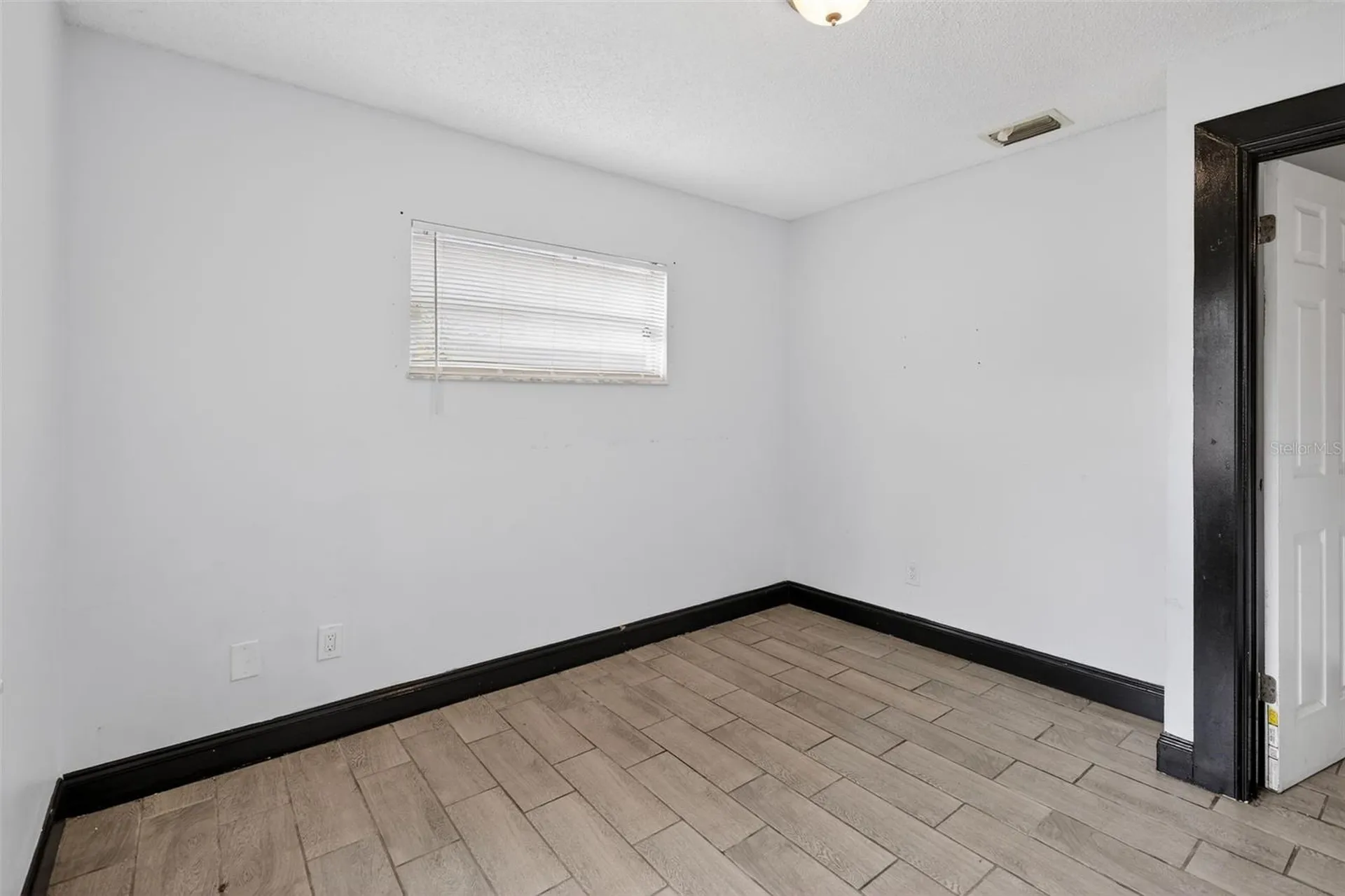 4534 Lemans Drive Orlando FL 32808
