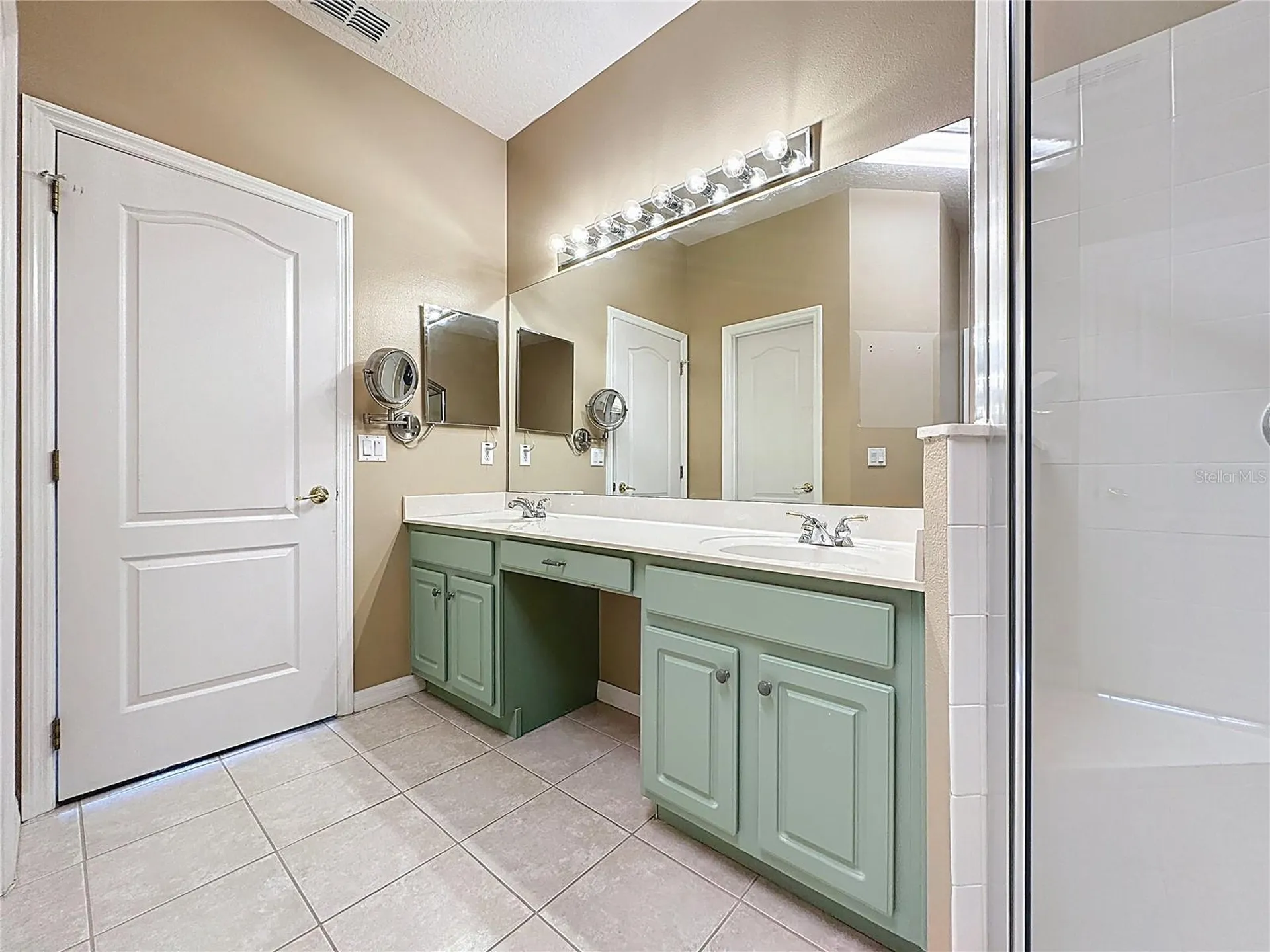 2535 New Castle Court Clermont FL 34711