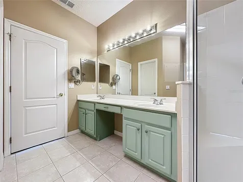 2535 New Castle Court Clermont FL 34711