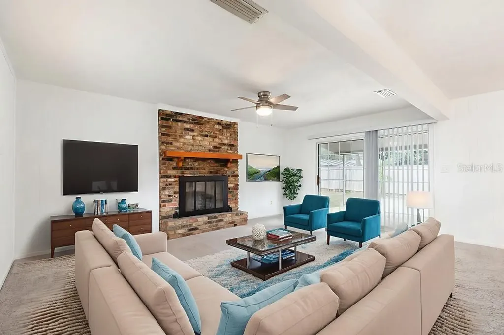 2453 Worthington Road Maitland FL 32751