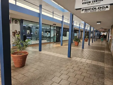 100 Sector La Cuesta, Los Jobos Humacao PR 00792