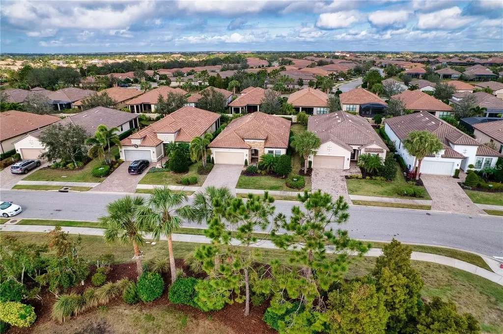 13031 Palermo Drive Lakewood Ranch FL 34211