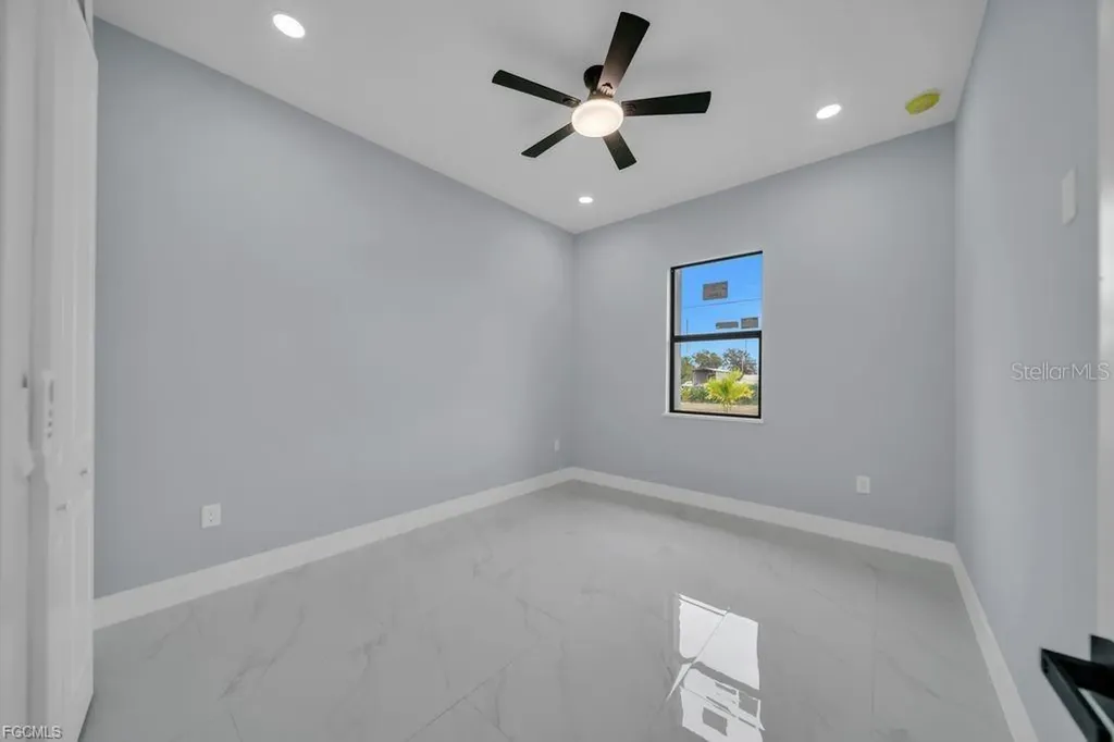 54 Tena Avenue S Lehigh Acres FL 33976