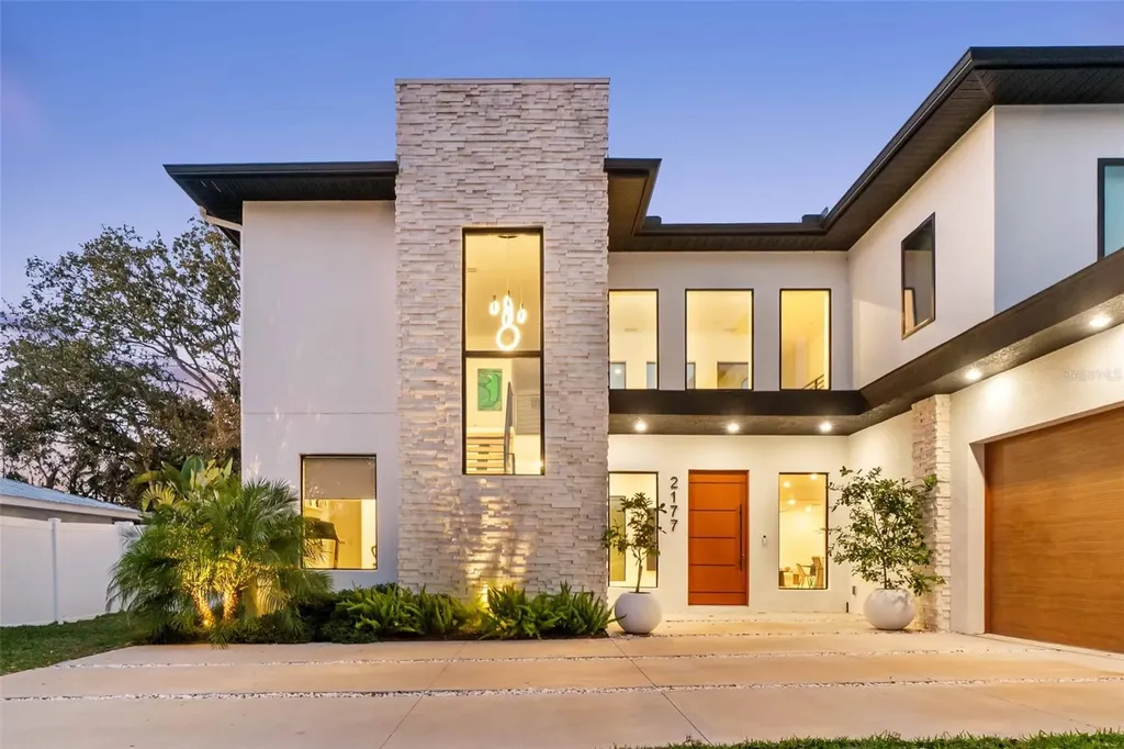2177 Sunnyside Place Sarasota FL 34239