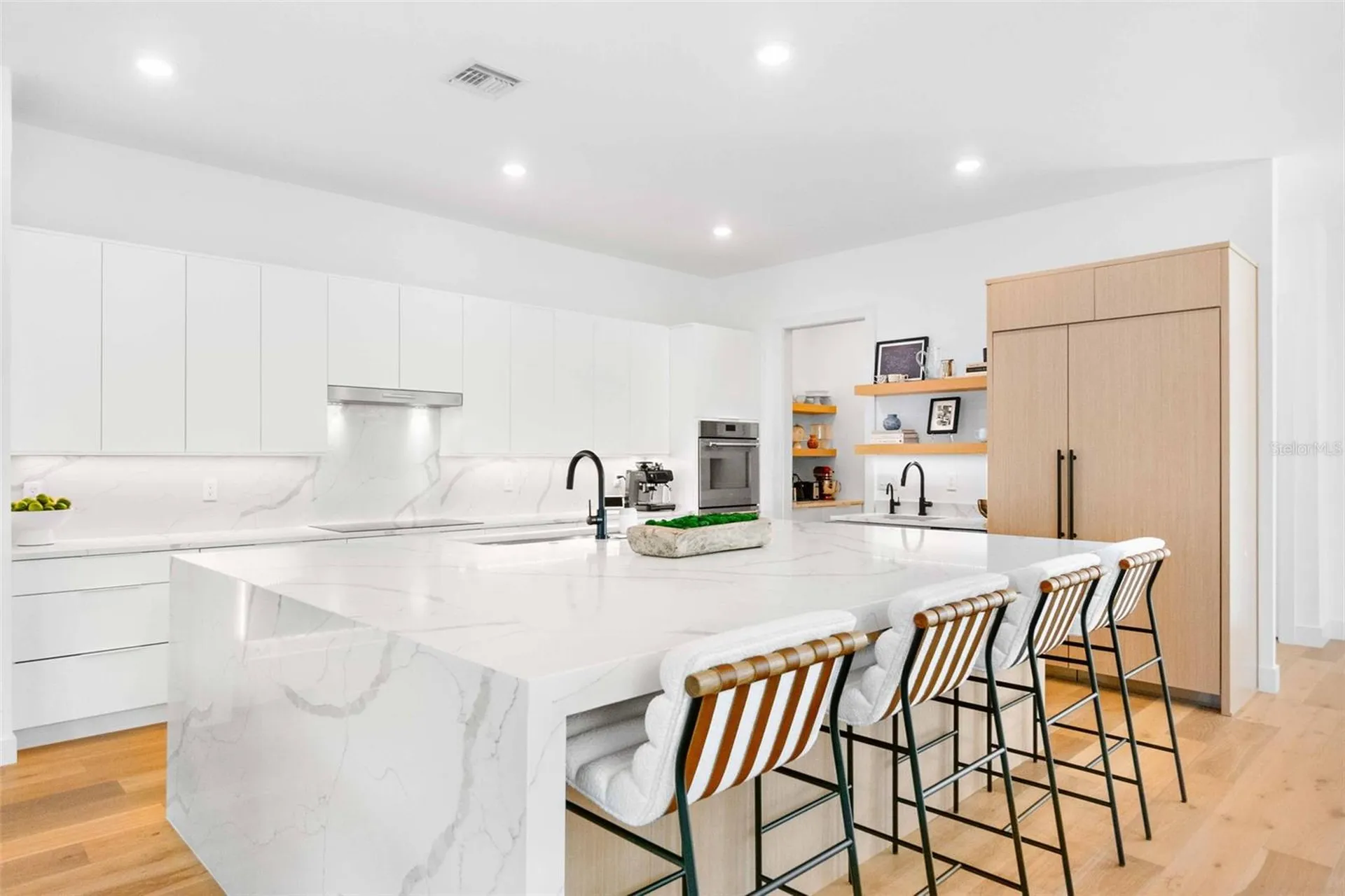 2177 Sunnyside Place Sarasota FL 34239