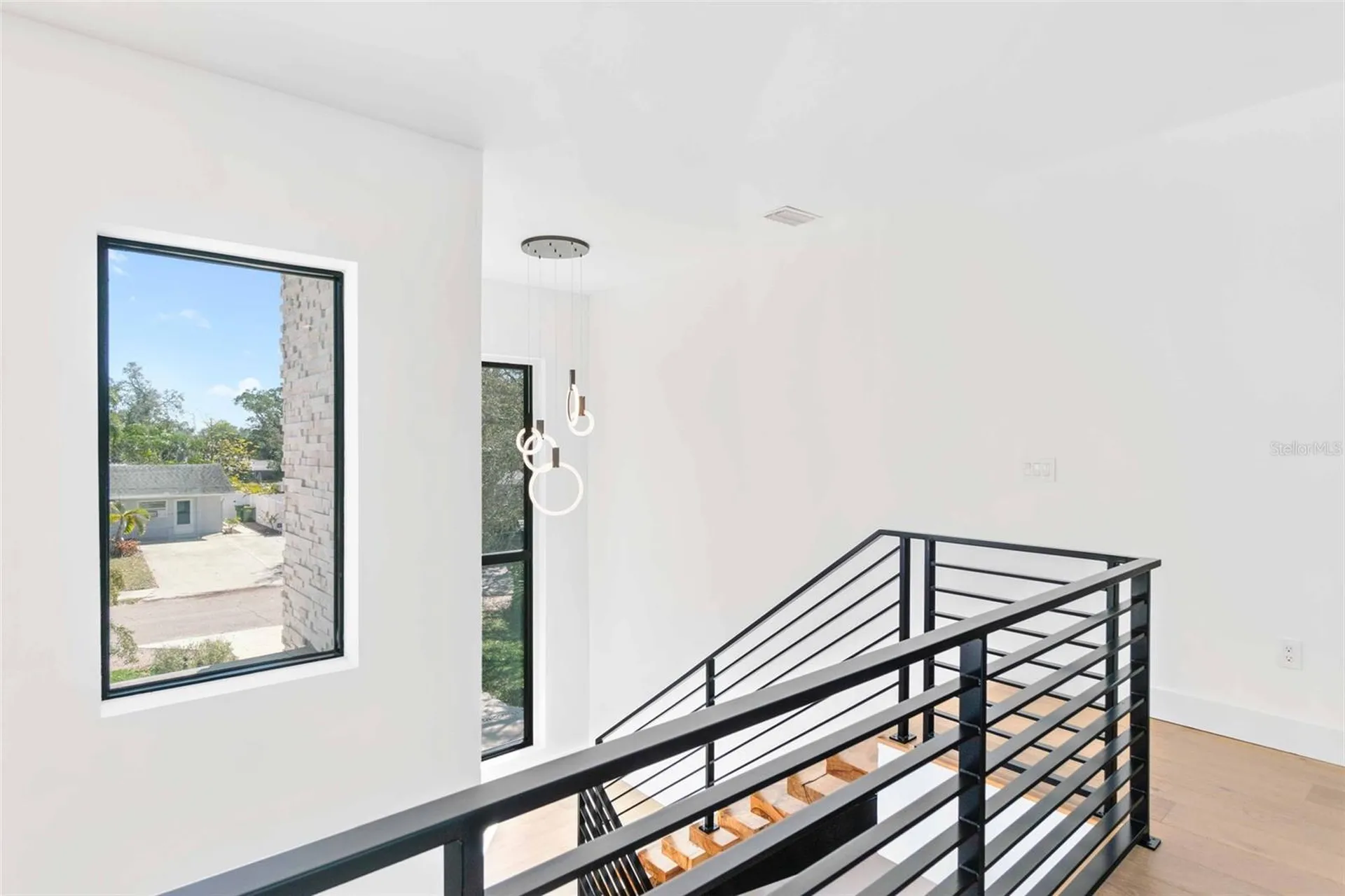 2177 Sunnyside Place Sarasota FL 34239