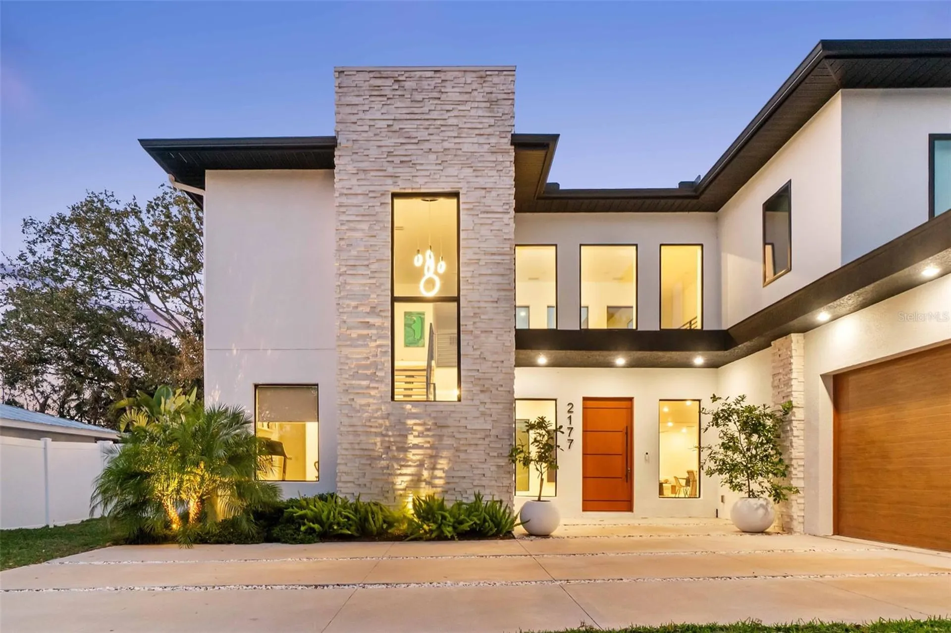 2177 Sunnyside Place Sarasota FL 34239