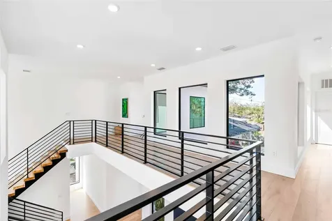 2177 Sunnyside Place Sarasota FL 34239