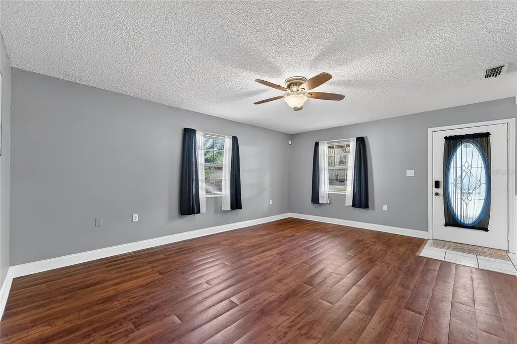 632 Swiss Drive Lakeland FL 33810