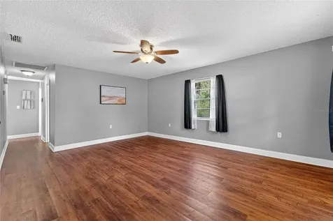 632 Swiss Drive Lakeland FL 33810