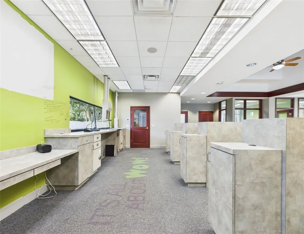 6050 Saint Augustine Road Jacksonville FL 32217