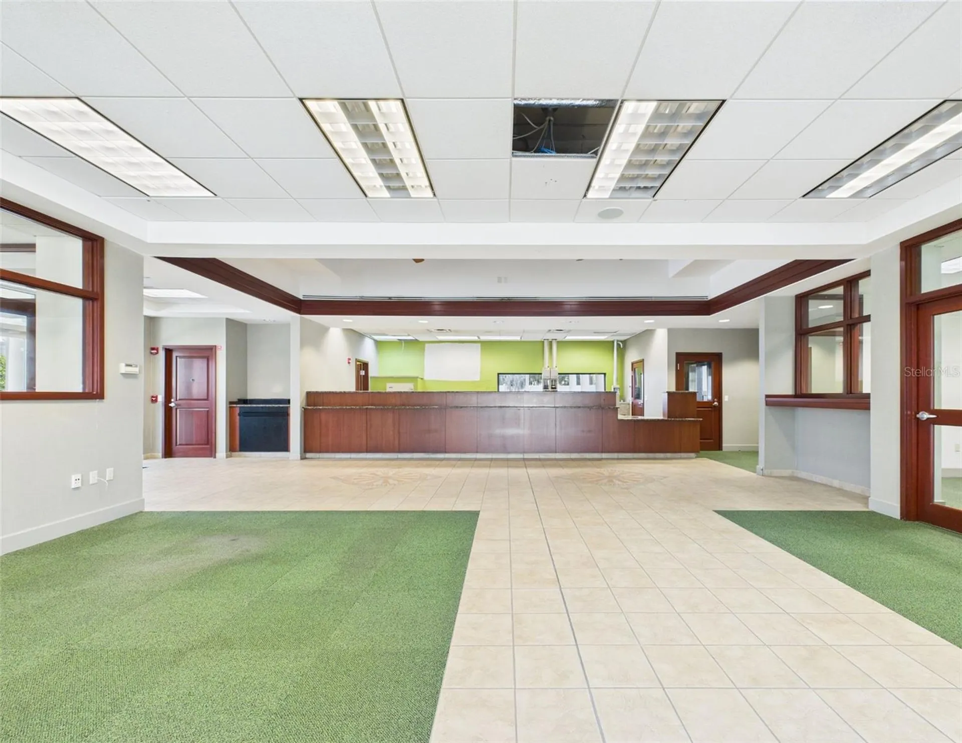 6050 Saint Augustine Road Jacksonville FL 32217