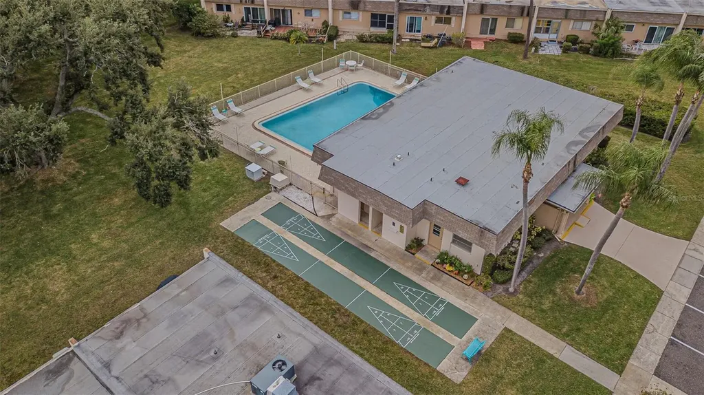11511 113th Street Seminole FL 33778