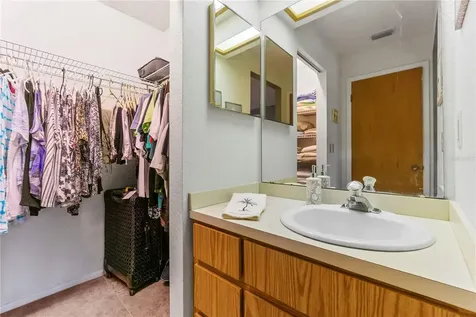 11511 113th Street Seminole FL 33778