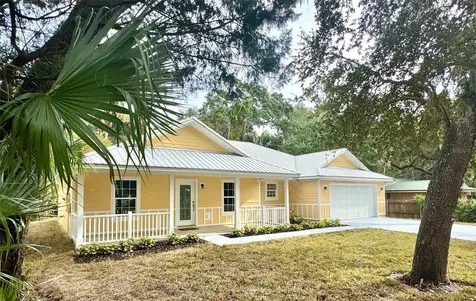 11 Seminole Avenue Palm Coast FL 32137