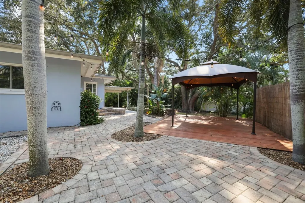 951 Greenway Avenue Dunedin FL 34698