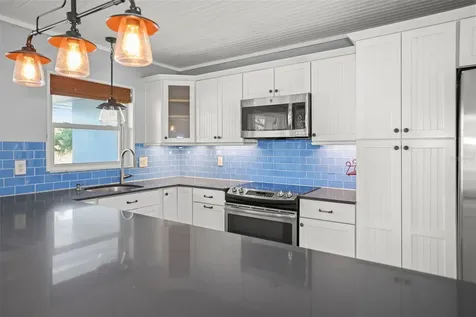951 Greenway Avenue Dunedin FL 34698
