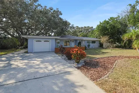 951 Greenway Avenue Dunedin FL 34698