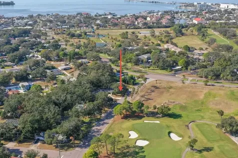 951 Greenway Avenue Dunedin FL 34698