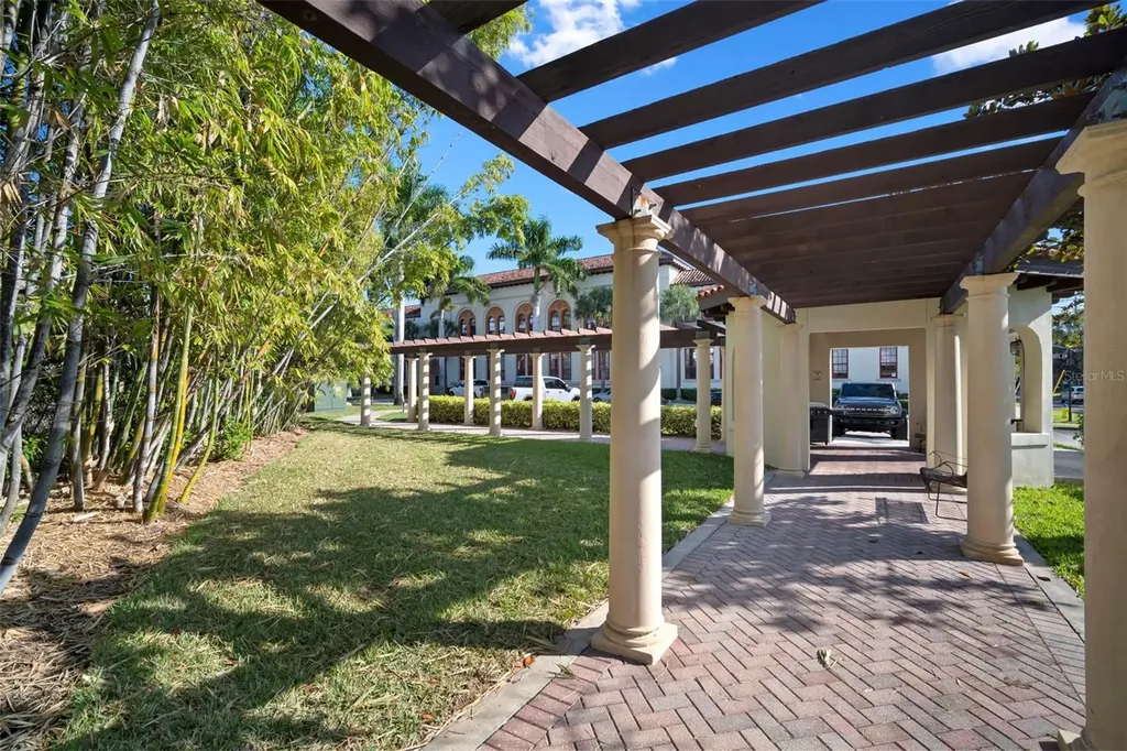 435 S Oregon Avenue Tampa FL 33606