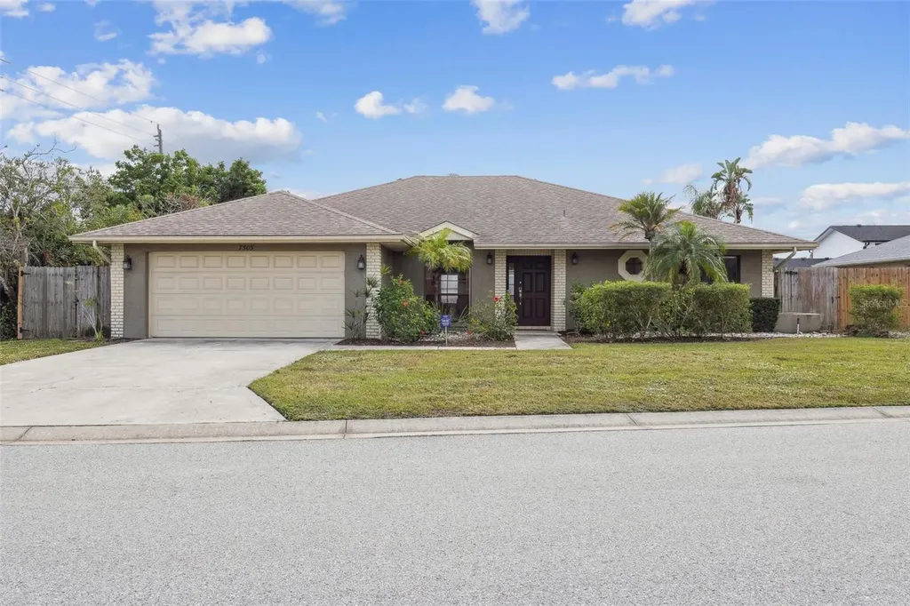 7505 23rd Avenue Drive W Bradenton FL 34209