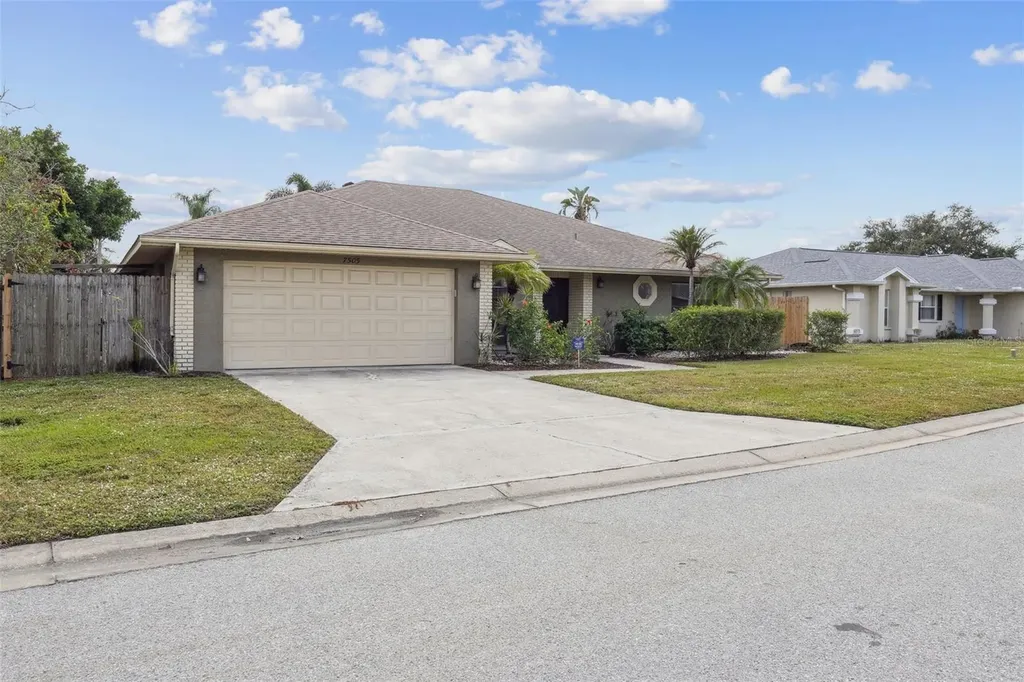 7505 23rd Avenue Drive W Bradenton FL 34209