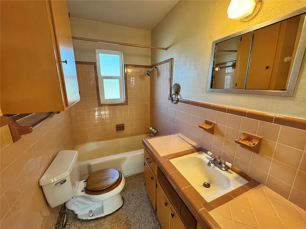 1405 Ingram Avenue Sarasota FL 34232
