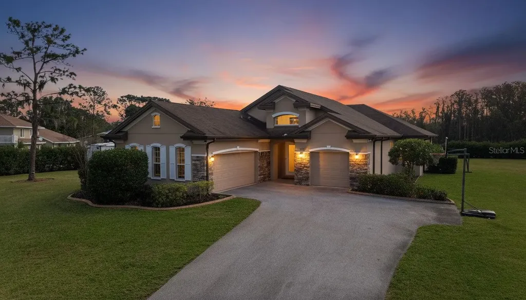 6658 Country Club Road Wesley Chapel FL 33544