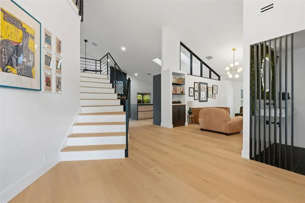 6349 Ravenwood Way Sarasota FL 34243