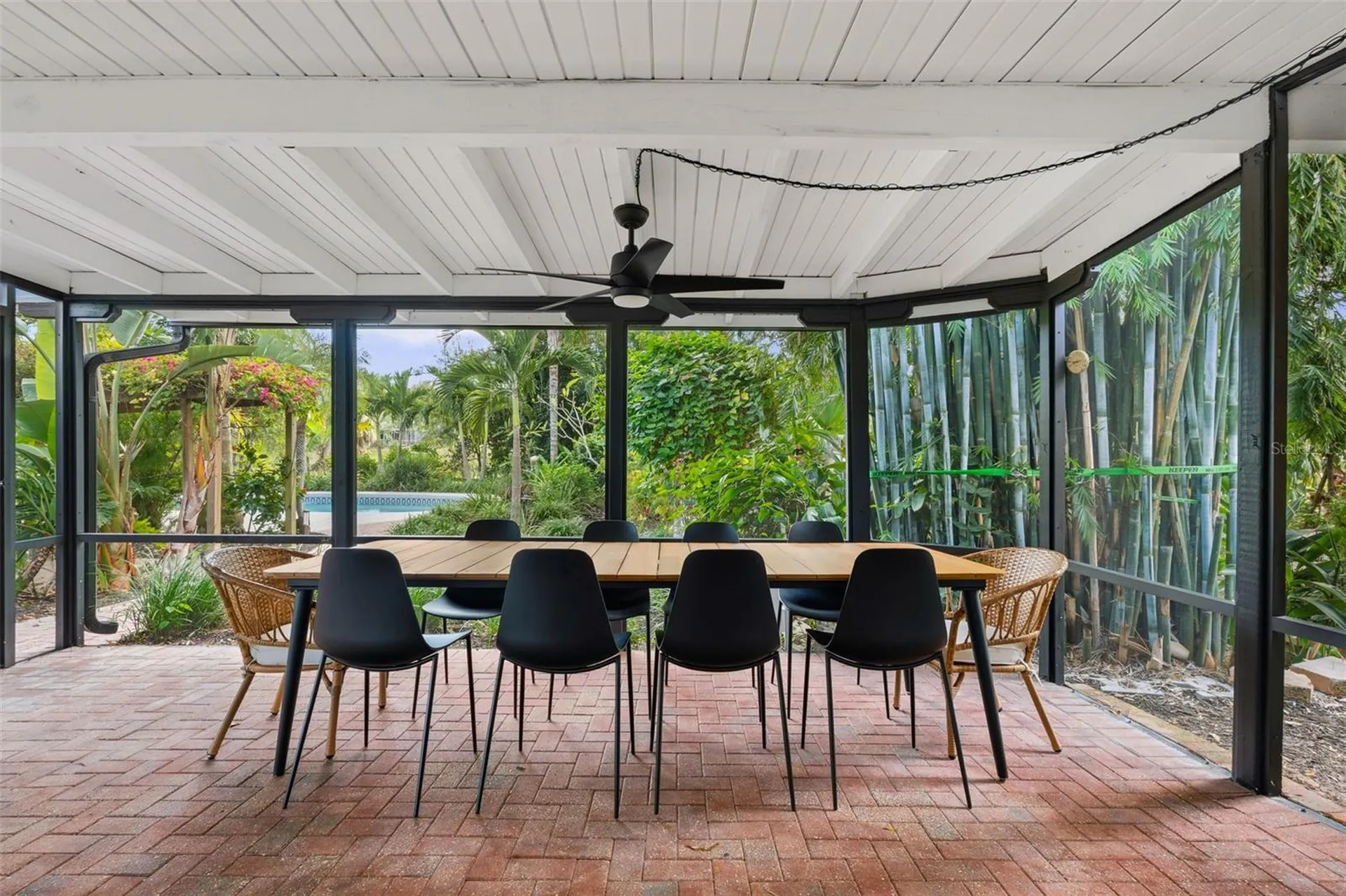 6349 Ravenwood Way Sarasota FL 34243