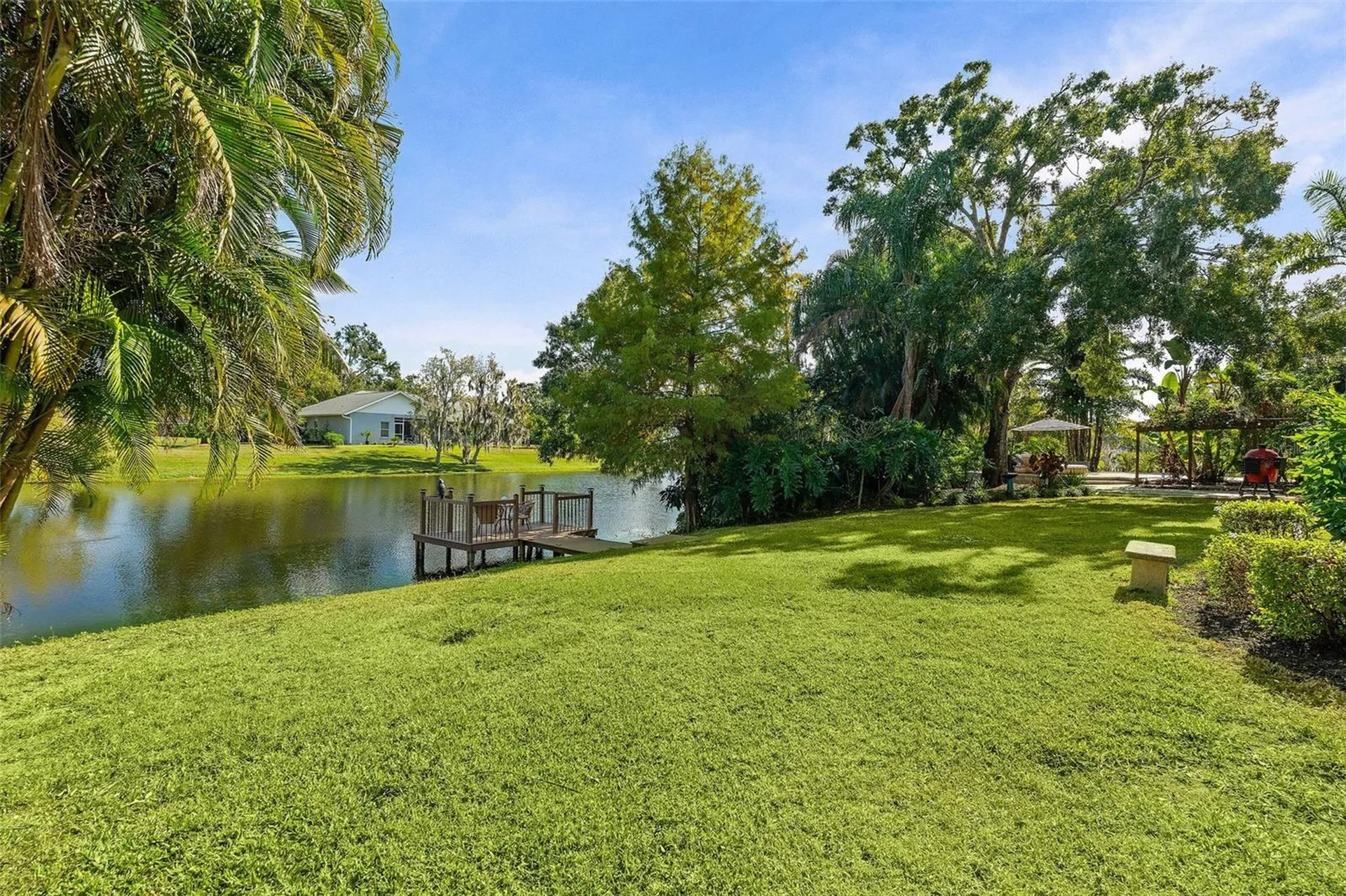 6349 Ravenwood Way Sarasota FL 34243