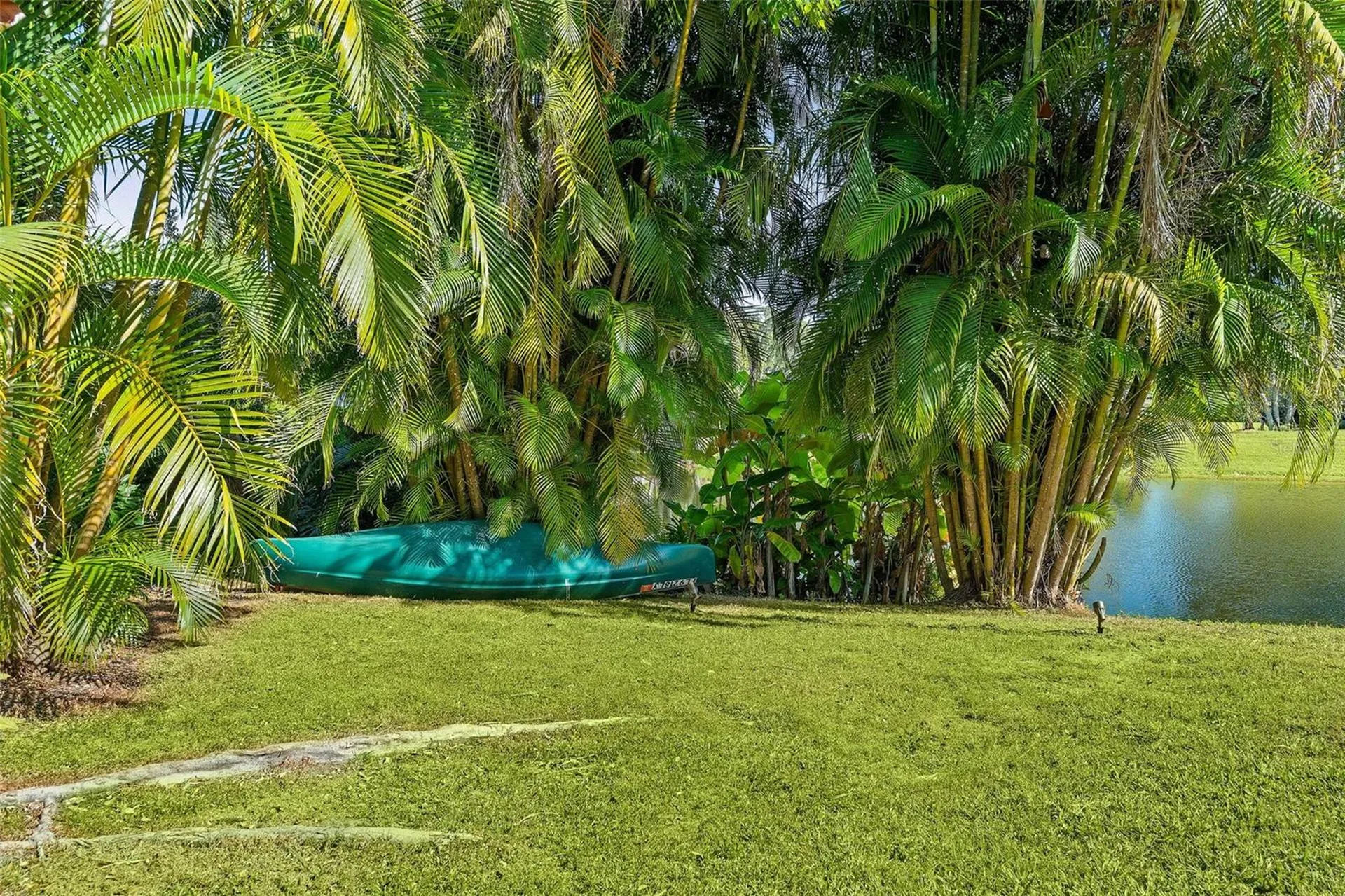 6349 Ravenwood Way Sarasota FL 34243