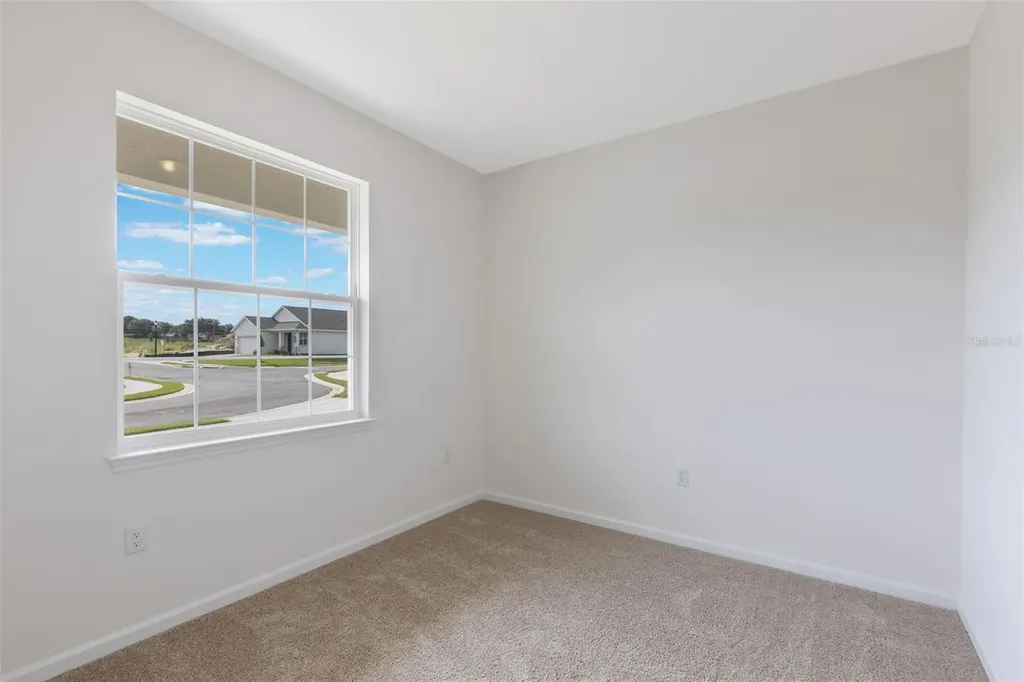 3788 Watercliff Circle Grand Island FL 32735