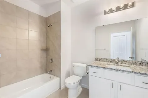 3788 Watercliff Circle Grand Island FL 32735