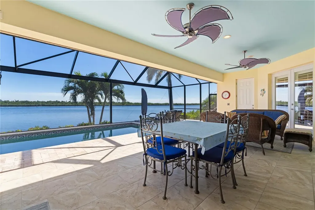 3572 Peace River Drive Punta Gorda FL 33983