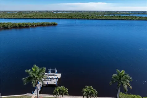 3572 Peace River Drive Punta Gorda FL 33983