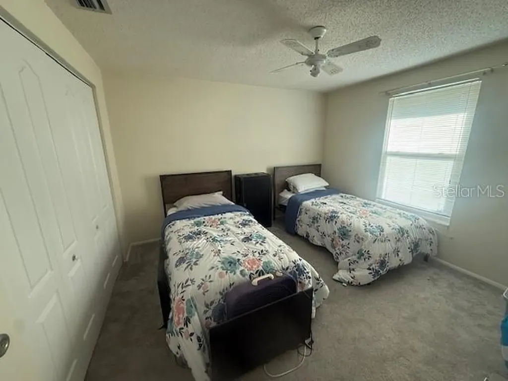 440 Lakeview Drive Oldsmar FL 34677