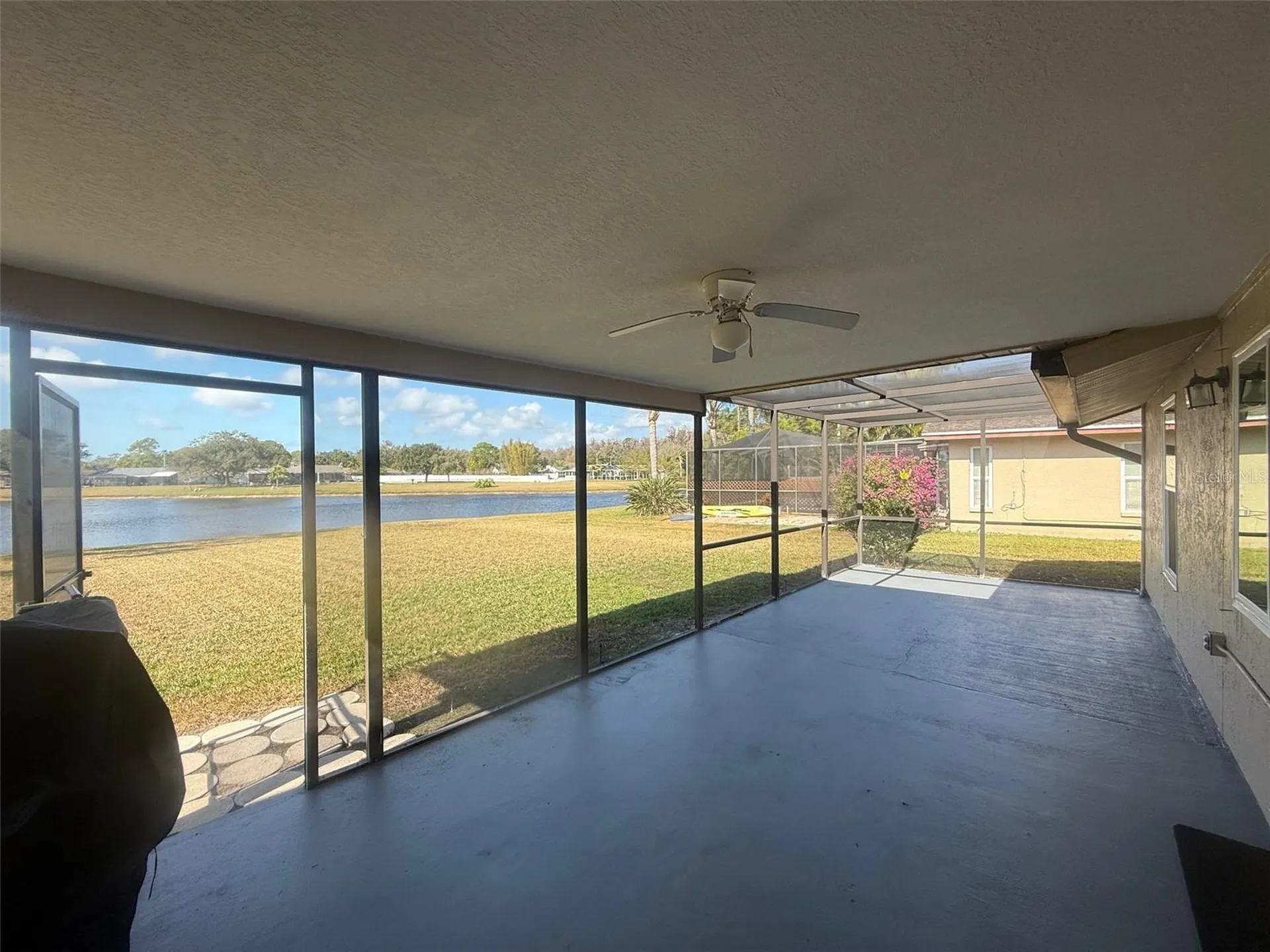 440 Lakeview Drive Oldsmar FL 34677