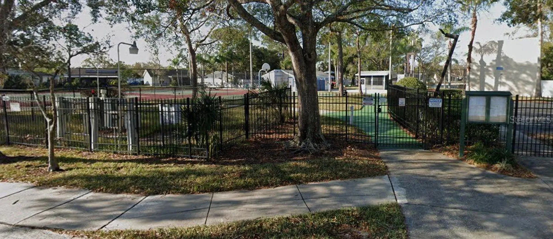 440 Lakeview Drive Oldsmar FL 34677