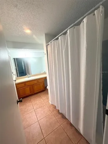 440 Lakeview Drive Oldsmar FL 34677